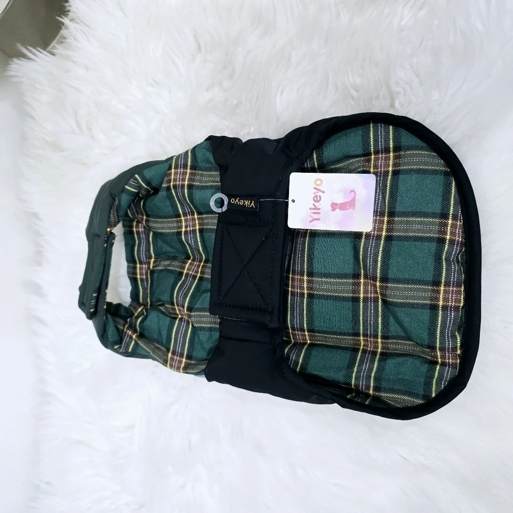 Pets Dog Jacket Winter medium new.